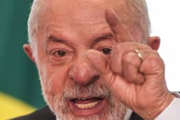 Brasília Hoje: Campanha de Lula usará caso Master contra Flávio Bolsonaro em programa de TV