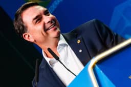 PL marca convenção que oficializará Flávio Bolsonaro ao Planalto