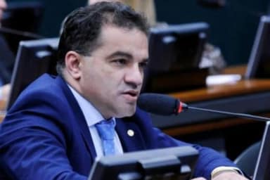 Deputado Josimar Maranhãozinho é alvo da PF em operação contra corrupção