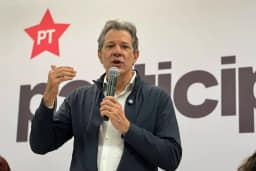 Haddad ataca escolha de vice de Flávio Bolsonaro: "Pouco qualificado"