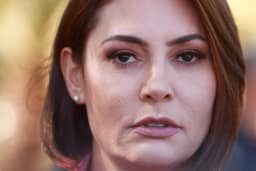 Michelle registra candidatura ao Senado e R$ 4,4 milhões em bens