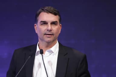 Flávio responde Michelle: "Nunca desrespeitei uma mulher na minha vida"