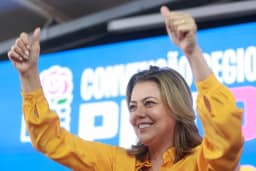 PDT oficializa candidatura da senadora Leila do Vôlei à reeleição