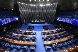Sem decisão sobre Moraes, julgamento no STF amplia reação no Senado
