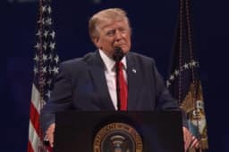 Trump vai longe demais (por Marcos Magalhães)