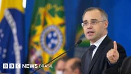 Mendonça libera sigilo de inquéritos sobre 'Dark Horse', que envolve Flávio Bolsonaro, e sobre Jaques Wagner, aliado de Lula; o que se sabe