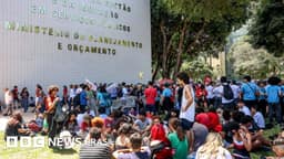 O que Flávio Bolsonaro e Lula propõem sobre concursos públicos e o funcionalismo