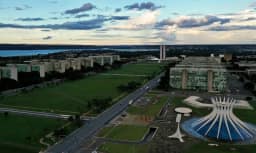 Governo bloqueia R$ 4,6 bilhões em emendas para cumprir regras fiscais