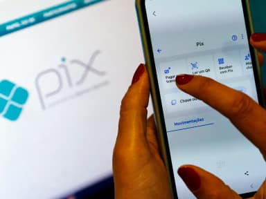 Banco Central estuda reter Pix de alto valor na madrugada por até 72 horas