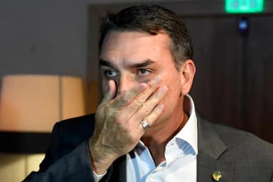 Polícia Federal é acionada após filiação de Flávio Bolsonaro ao Missão ser alterada