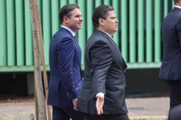 Motta tem cenário mais fácil que Alcolumbre para se reeleger no Congresso