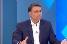 Meta descumpre prazo e não envia ao TSE dados de perfis que atacaram Flávio