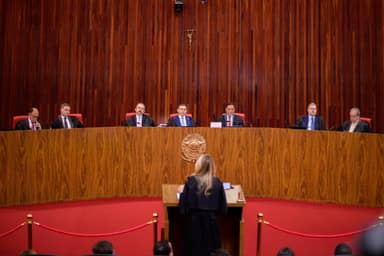 TSE e STF alteram regras e debate presidencial é cancelado a três dias do voto