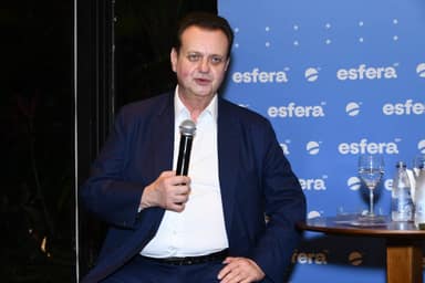 Ronaldo Caiado ironiza cochilo de Gilberto Kassab após debate presidencial