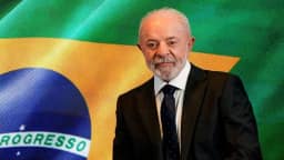 Lula diz que Brasil 'não será colônia' em discurso de Independência