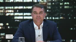 Flávio Bolsonaro justifica ausência em debate e mira confronto com Lula