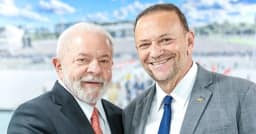 Lula quer confronto com Flávio em debates, diz presidente do PT