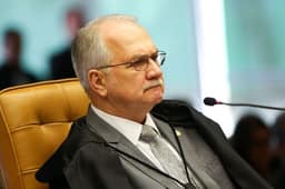 Fachin nega pedido de Moraes e marca análise sobre conduta de Mendonça para 23 de setembro