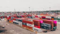 Exportações crescem 22,2% e superávit chega a US$ 6,45 bi em setembro