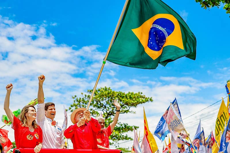 Campanha de Lula acusa Donald Trump de interferir na eleição de 4 de outubro