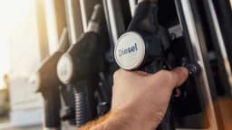 Subsídio de R$ 2,12 ao diesel deve ser mantido por 30 dias