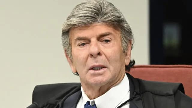 Luiz Fux relatará ação sobre registros de Viviane de Moraes e Vorcaro no Senado