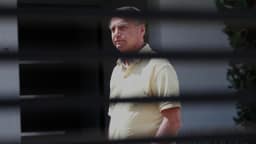 Maioria dos brasileiros dizem que Moraes agiu mal ao proibir visitas de Flávio a Jair Bolsonaro