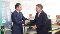 Nunes Marques e Motta evitam comentar sobre afastamento do diretor-geral da PF em evento na Câmara