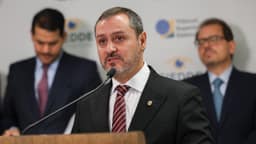 Andrei Rodrigues cogitava saída da PF antes de afastamento por Mendonça