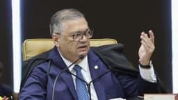 Dino terá resistência se tentar melar a vitória de Flávio Bolsonaro