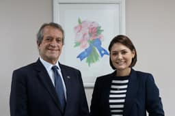 Valdemar e Michelle discutem futuro do PL após Flávio deixar o país