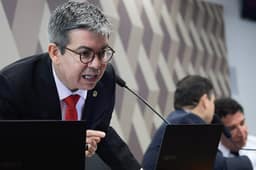 Governo fecha acordo para destravar votação da MP do Frete