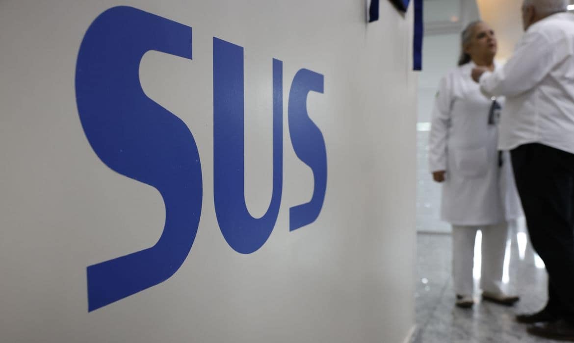 SUS promete oferecer 3 novos medicamentos contra câncer de pulmão