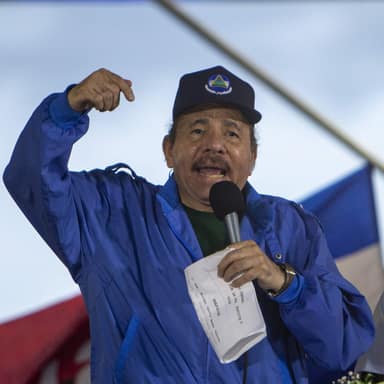 Nicarágua exclui oposição de processo eleitoral e aumenta mandato de Ortega