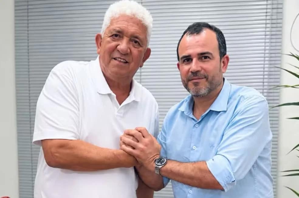 Fabrício Menezes substitui Suely Barreto como vice de Emanuel Cacho em Sergipe