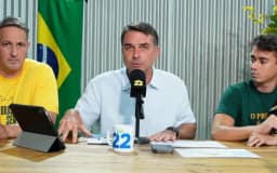 'Devia ter eleição toda semana', diz Flávio sobre guinada do PT pela redução da maioridade penal