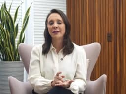 Renata Abreu recusa chapa com Flávio e mantém neutralidade do Podemos