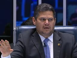 "Pediram R$ 130 milhões pra filme e agora o culpado sou eu", diz Davi