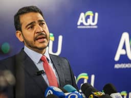 AGU aciona Fachin e pede suspensão do afastamento de Andrei Rodrigues