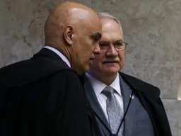 Edson Fachin tira Moraes da relatoria do inquérito das fake news
