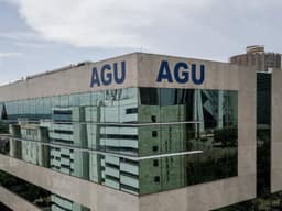 AGU pede apuração de suposto financiamento eleitoral dos EUA no Brasil
