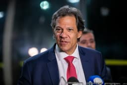 Haddad diz que conexões do Banco Master com bolsonaristas não são coincidência