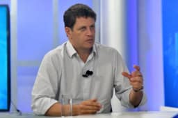 Ricardo Salles recebe duas multas por propaganda antecipada pelo TRE-SP
