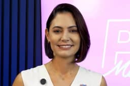 Michelle Bolsonaro registra candidatura ao Senado pelo DF