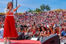 Janja amplia participação na organização da campanha de Lula