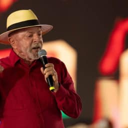 Lula vence todos os cenários de 2º turno, aponta Atlas/Bloomberg