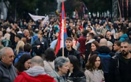 Sérvia: Os estudantes no poder?
