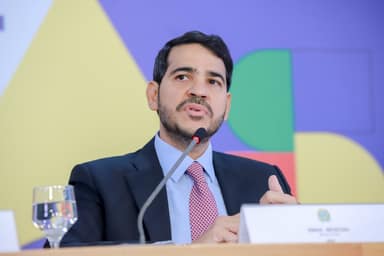 AGU anuncia ação contra Discord e ANPD suspende lives