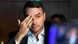 Podemos diz não a Flávio Bolsonaro e decide pela neutralidade na eleição presidencial