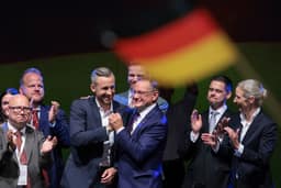 AfD dobra de tamanho e extrema direita pode governar estado alemão